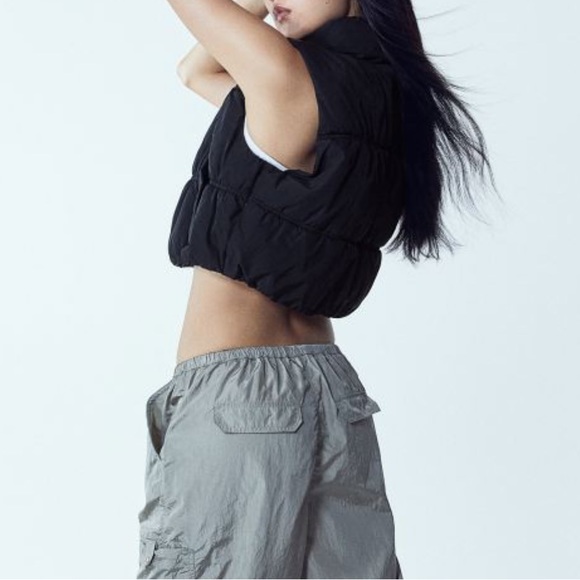 H&M - Picture 4 of 9